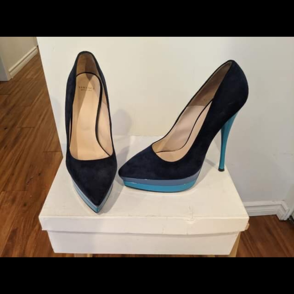 Versace Triple platform pumps 38